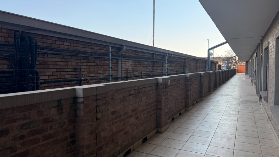 1 Bedroom Property for Sale in Bult South North West